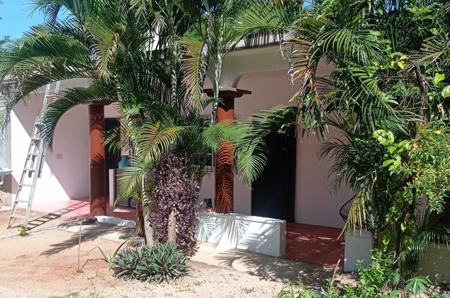 CASA HABITACION, LOS MANGALES-2