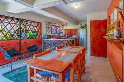 CASA HABITACION, LA BARRA