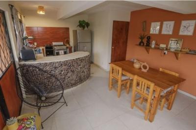 CASA HABITACION, LA BARRA