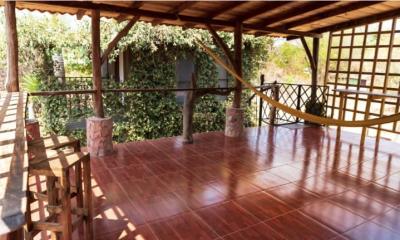 CASA HABITACION, LA BARRA